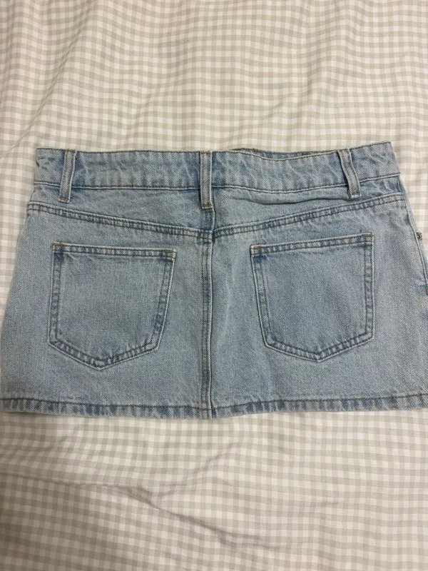 Edikted Mini Skirt Denim - Image 2