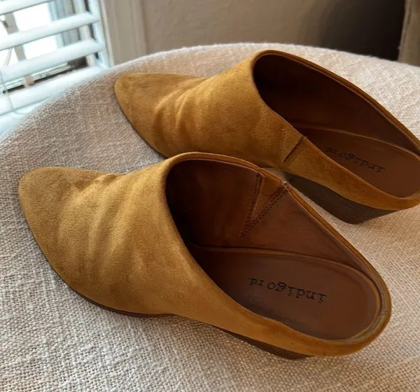 Suede mule boots 🥾 Size 7 - Image 6