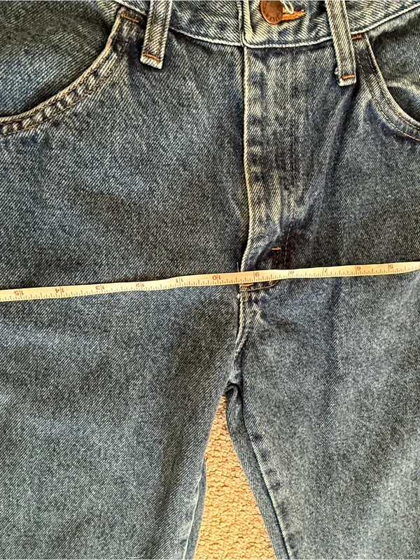Vintage Rustler Women's Blue Straight-Leg Jeans - Image 10