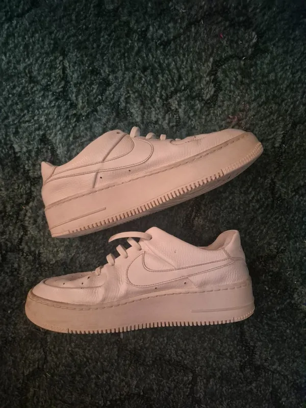 Nike Air Force 1 Low Top Sneakers 10 - Image 6