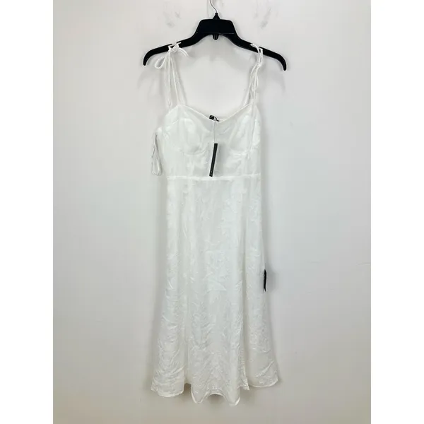 Lulus Loveliest Looks White Floral Jacquard Tie-Strap Midi Dress Medium NWT - Image 5