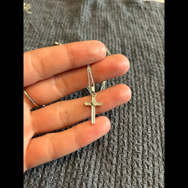 925 Sterling Silver necklace plus pendant beautiful cross - Image 3