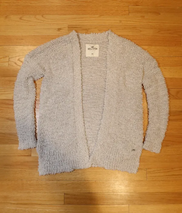 Hollister Tan Fuzzy Cardigan - Image 5