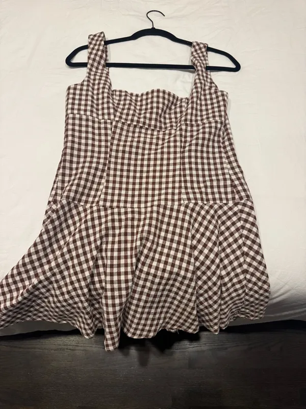 Showpo Dress - Image 2