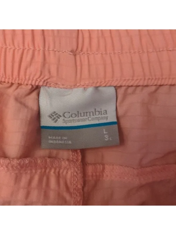 Columbia Pink Omni shade boundless trek active shorts size large - Image 3