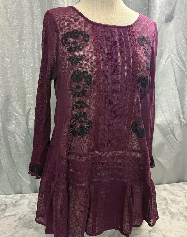 Free People maroon and Black enroidered sheer Jocelyn tunic top - Image 14