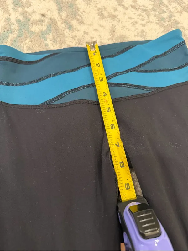 Lululemon Vintage Low Rise Leggings Teal Waistband Size 4 Y2K - Image 2