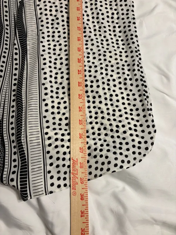 Max Studio Polka Dot Blouse Black White Split Neck Top Large - Image 5