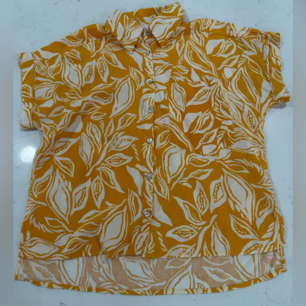 Panama Jack Women's Mustard and White blouse y pants - Image 3