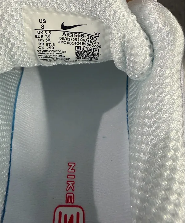 Nike Shox TL Women’s White Sneakers - Image 4