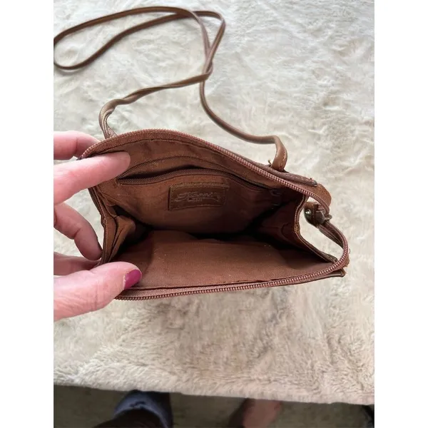 Fossil Vintage Brown Leather Crossbody Bag Heart Accent Women's - Image 7