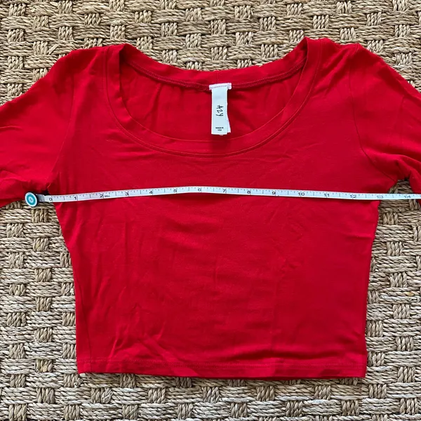Bright Red Long Sleeve Scoop Neck Fitted Crop Top - Image 5