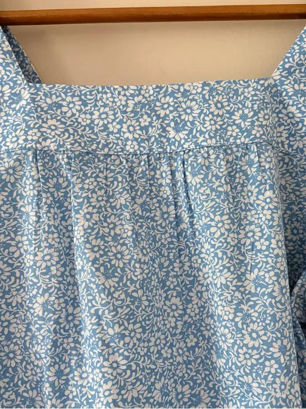 J Crew Factory Squareneck ruffle top puff sleeve blue cornflower white size S - Image 8