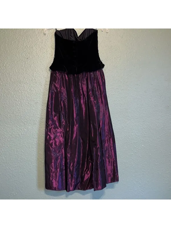 Vintage Semi Formal Laura Ashley 90s 80s Velvet Strapless Ball Gown - Image 9