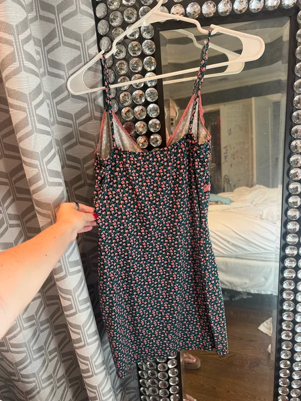 Blush Floral Mini Dress - Image 3