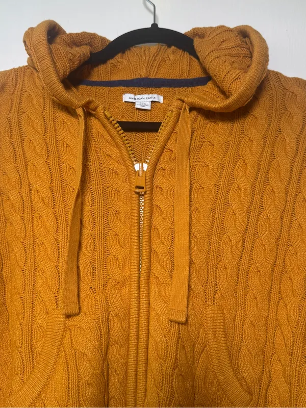 American Eagle Mustard Cable Knit Zip Hoodie Cropped Large - Image 2