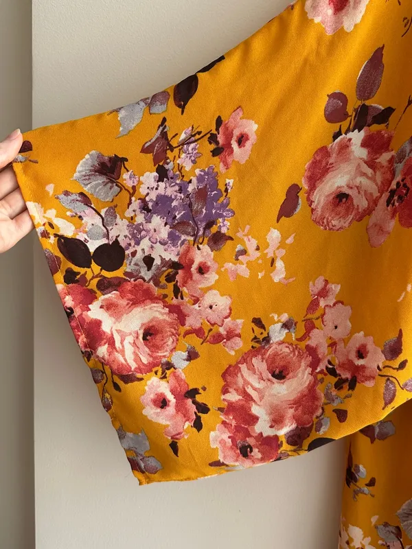 ADORA Golden Yellow Floral Bolero/Kimono Jacket/Cardigan, Size Small - Image 4