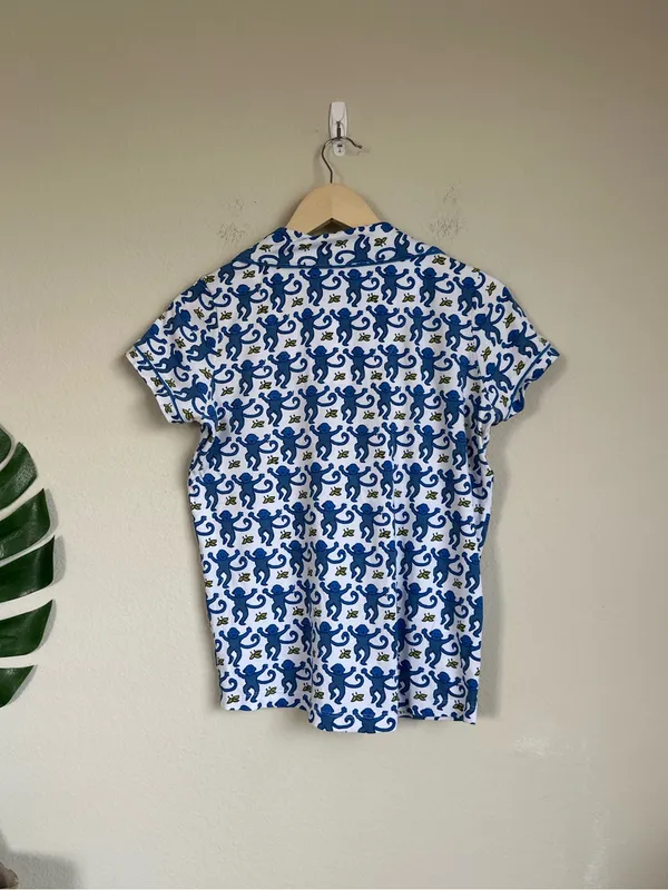 Roller Rabbit Monkey Print Short Sleeve Button Down Pajama Top - Image 10