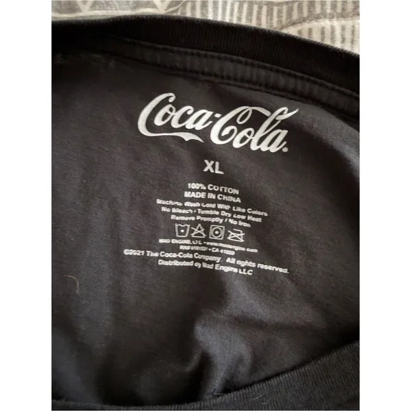 Coca Cola Womens XL Cropped Graphic T Shirt Black Retro Logo Tee - Image 2