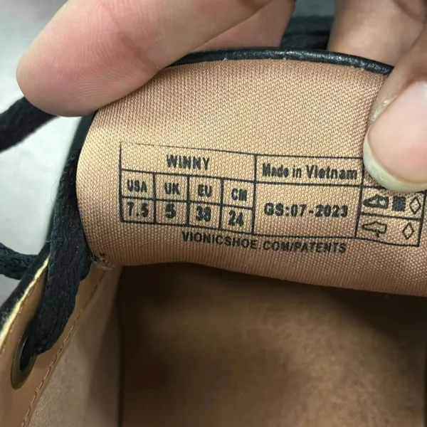 Vionic Winny leather sneakers women’s size 7.5 - Image 7