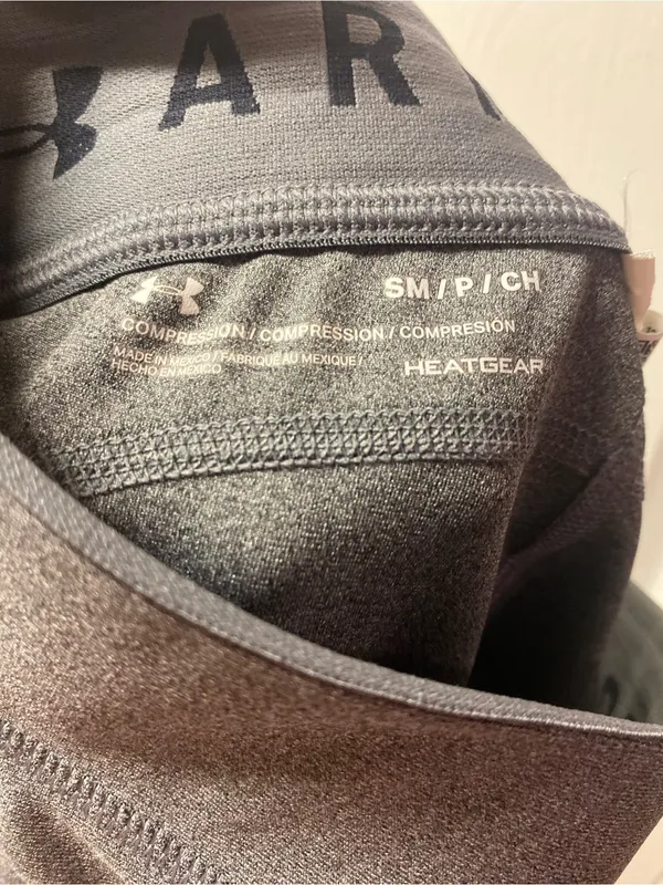 Under Armour Women's Gray Capri Leggings - Image 6