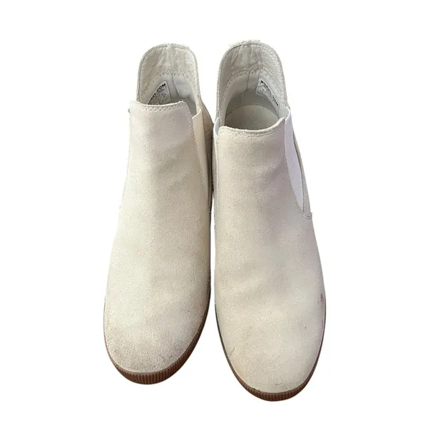 Sorel Boots Women's Size 8.5 White Suede Chelsea Wedge Ankle Booties Minimalist - Image 3