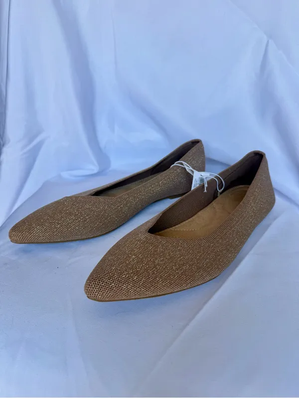 Old Navy Soft Knit Pointed Toe Ballet Flats in Cocoa Fawn Size 11 - Image 7