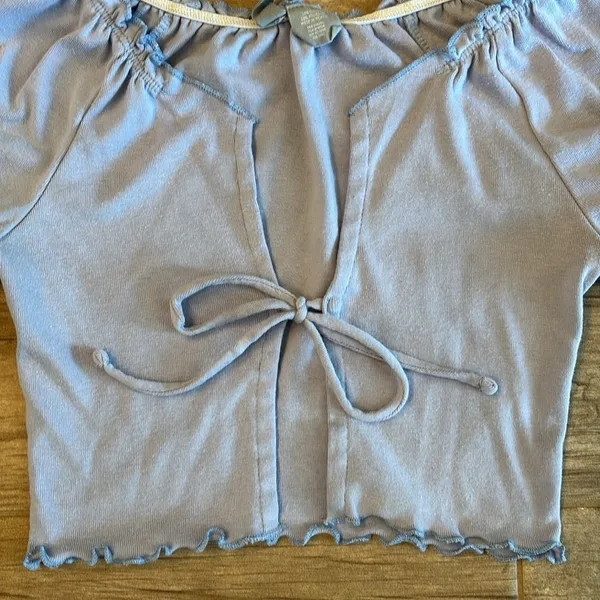 Sky & Sparrow purple tie top carnigan top with ruffles - Image 2