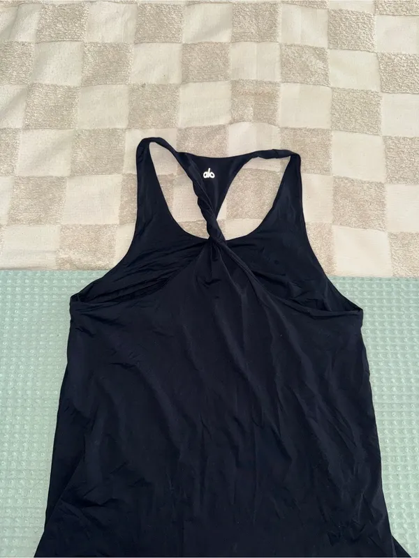 Alo Yoga Don't Get It‎ Twisted tank top - Image 3