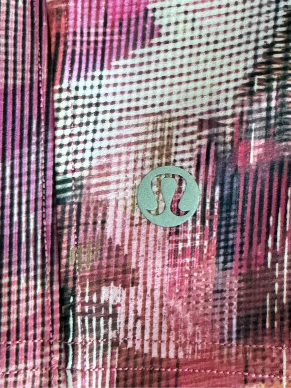 Lululemon On Pace Short 10" Inseam Sun Dazed Multi Pink Size 4 - Image 8