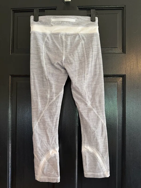 Lululemon Crop Leggings - Image 2
