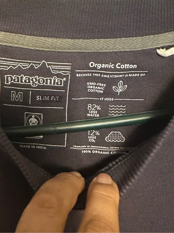 Patagonia Deep Purple Crewneck Sweatshirt with Chest Patch - Image 4