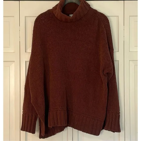 Aerie burgundy chunky knit cozy turtleneck sweater small - Image 3