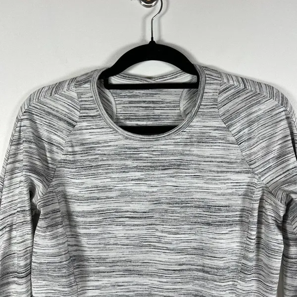 Lululemon Runderful Long Sleeve Space Dye‎ Camo White Silver Spoon 10 Athletic - Image 4