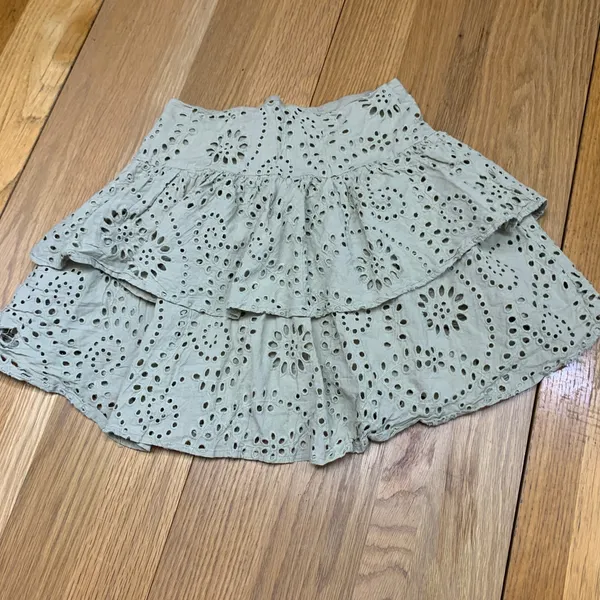 EXPRESS Eyelet Ruffle Mini Skirt Olive Green‎ Womens Size 0 Boho Flounce Tiered - Image 5