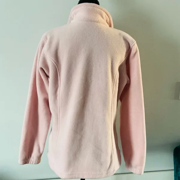 Columbia Pink Jacket Cozy and Durable for Chilly Days - Image 3