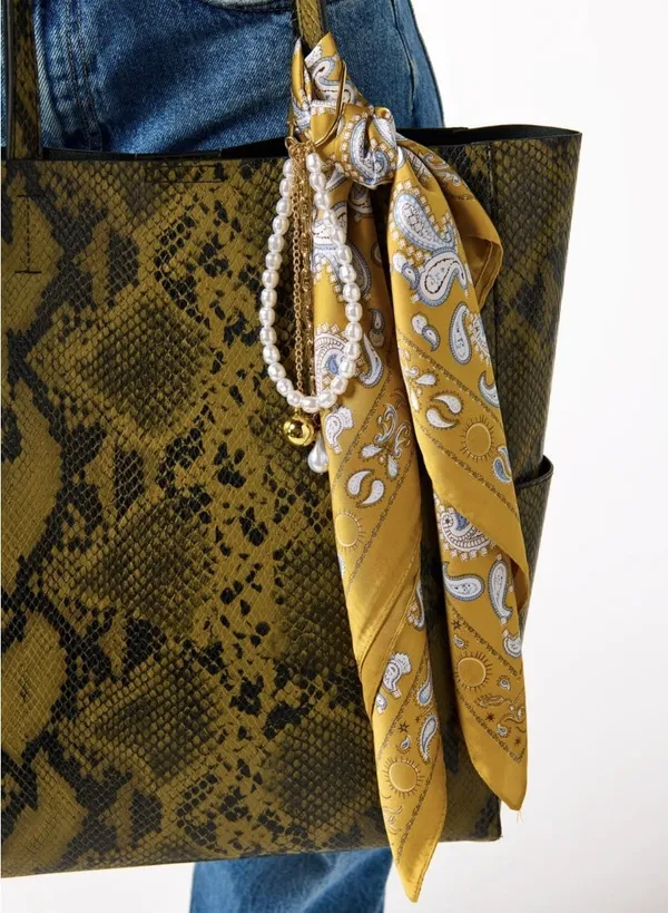 Shiraleah Chicago Wyatt Scarf Gold Paisley Woven Square Scarf Womens 07-28-018 - Image 4