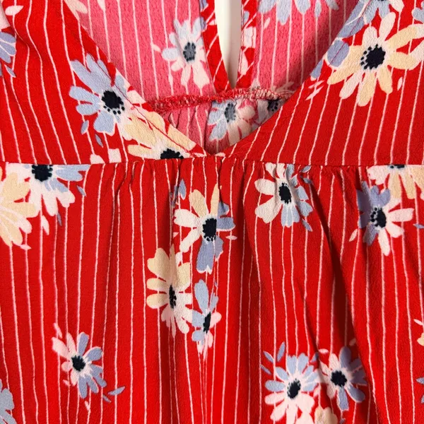 Madewell red stripe/ floral v-neck blouse size Large - Image 4