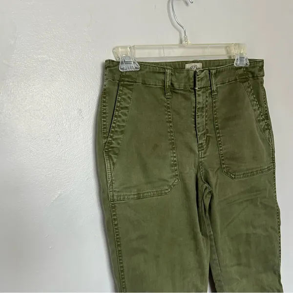 J. Crew Women's Ankle Length Jeans in Olive Green 27 - Image 4