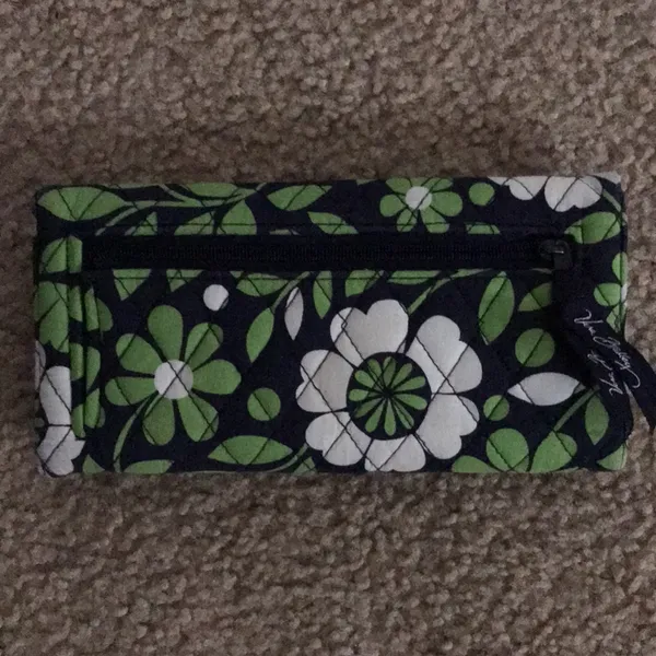 Vera Bradley wallet - Image 2