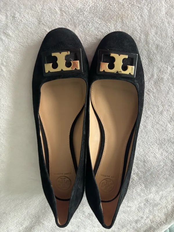 Tory Burch Black Suede Shoes - Image 6