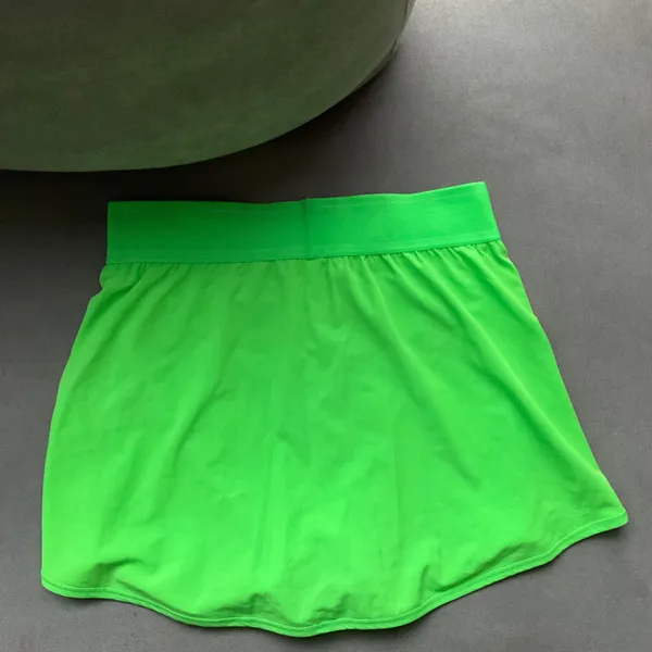 Alo Yoga Match Point Tennis Skirt Green Glow S - Image 6