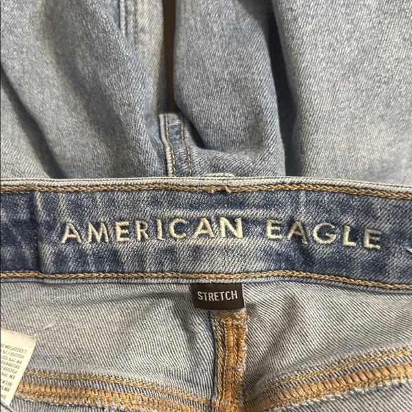 American Eagle Outfitters Light Blue mom Jeans‎ - Image 6