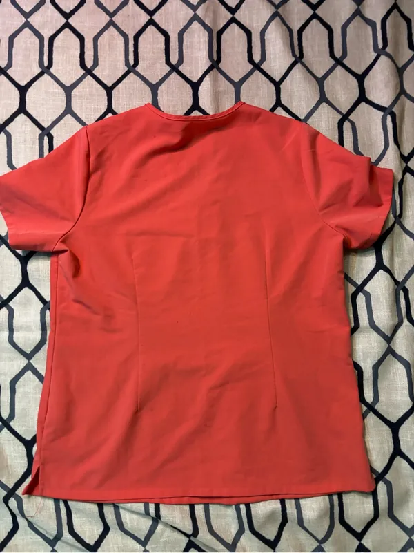 Figs Casma Three-Pocket Scrub Top Large Hot Coral - Image 2