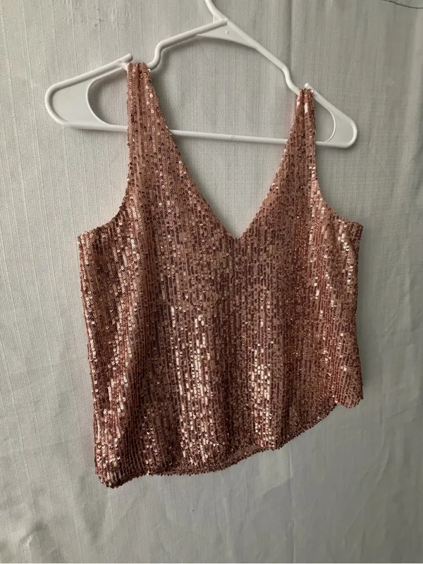 LOFT Petites women’s size XXSP Rose Gold Sequin Halter Crop Top Excellent(A641) - Image 8