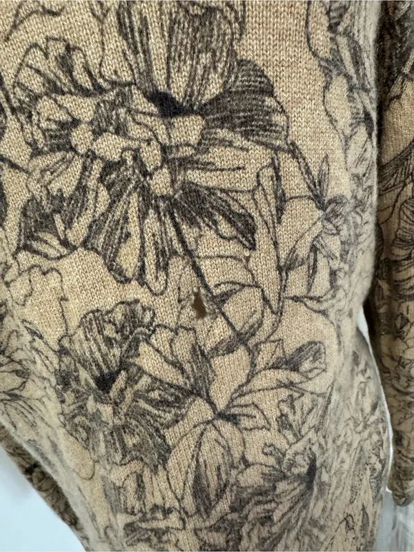 Saks 5th Avenue 100% Cashmere floral brown sweater XL - Image 7