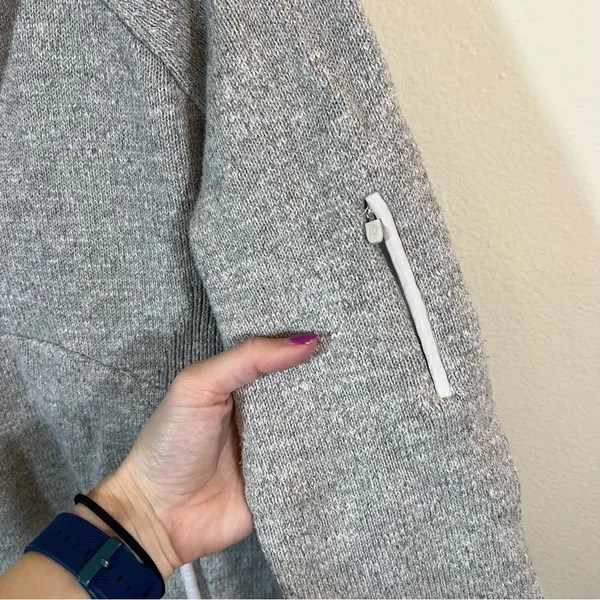 Lululemon Summit Stride Sweater Heathered Core Ultra‎ Light Grey Women’s Medium - Image 5
