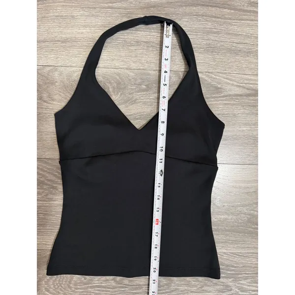 Y2K Bebe Womens Size M Black V-Neck Halter Top Slim Fit Open Back Made in USA - Image 7