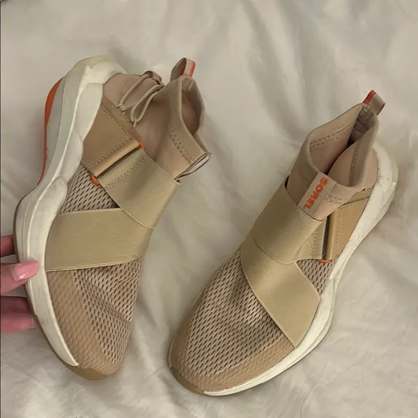 SOREL beige ceramic Explorer Defy Mid Shoe - Women's size 9.5! - Image 8