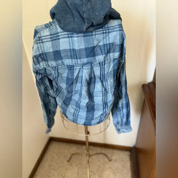 American Eagle Outfitters Blue Plaid Button Down Hooded Top Size XS - Image 7